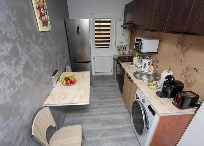 Titan Apartment *